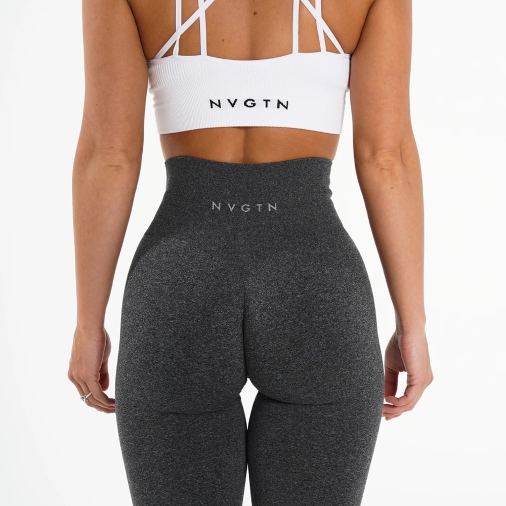 Black Speckled NV Seamless M